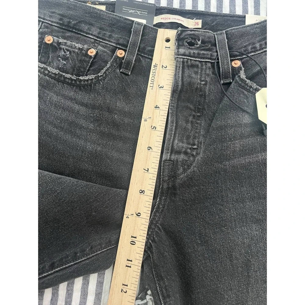 Levi's Wedgie Straight Black Jeans Women 26W 26L High Rise